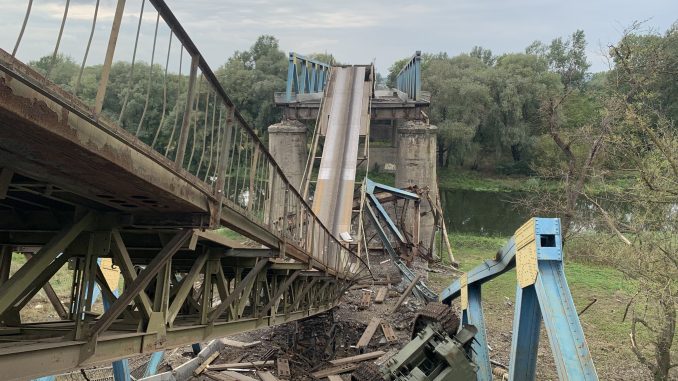 Izium, Kharkiv region. A destroyed bridge. Photo was taken on Sep 18, 2022 by Petr Pojman.