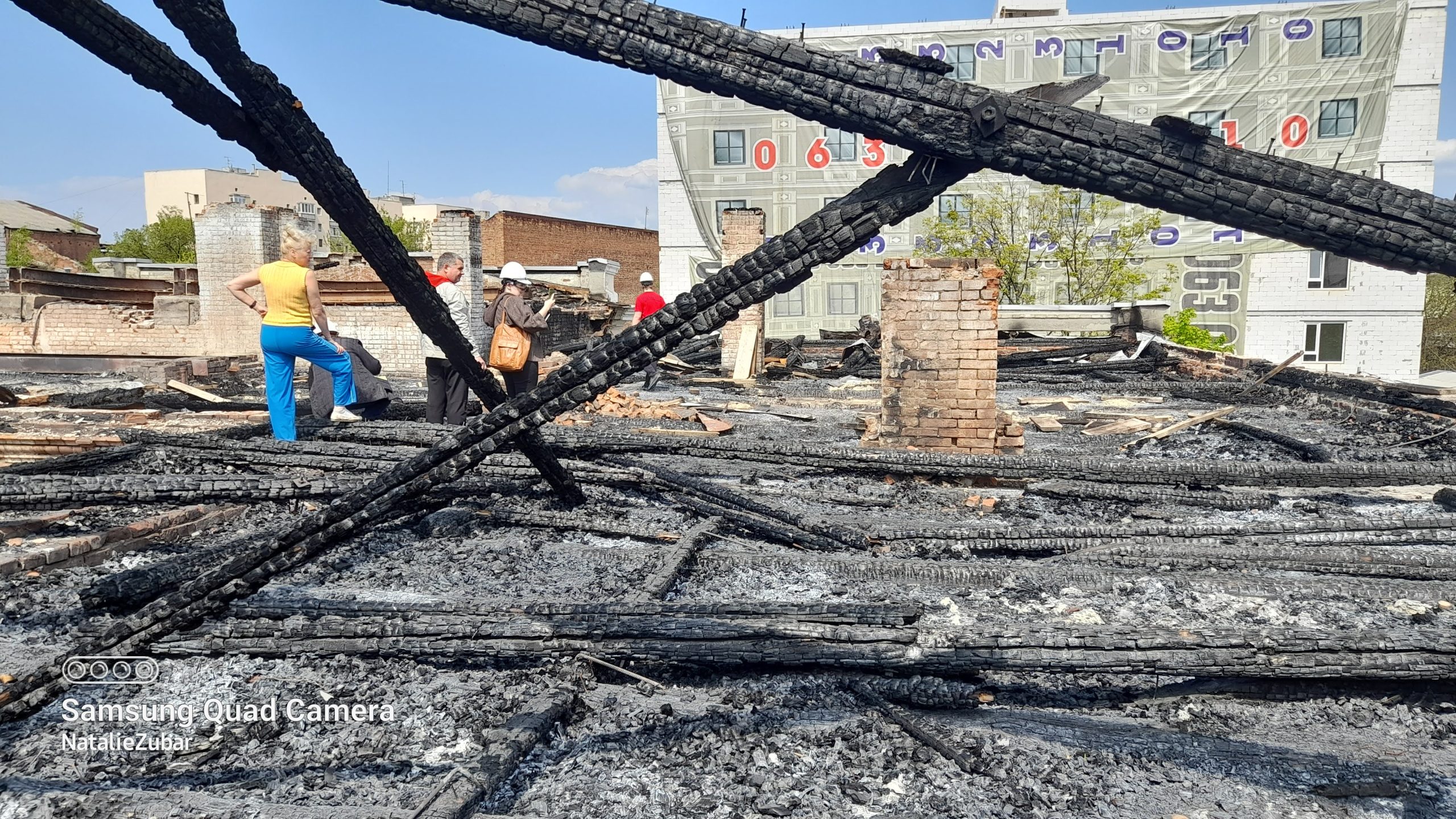The roof of a XIX century historical mansion in Kharkiv, a functioning hospital, burnt by the Russian rocket. Architects assess the damage. Photo was taken on May 04, 2022 by Nataliya Zubar.